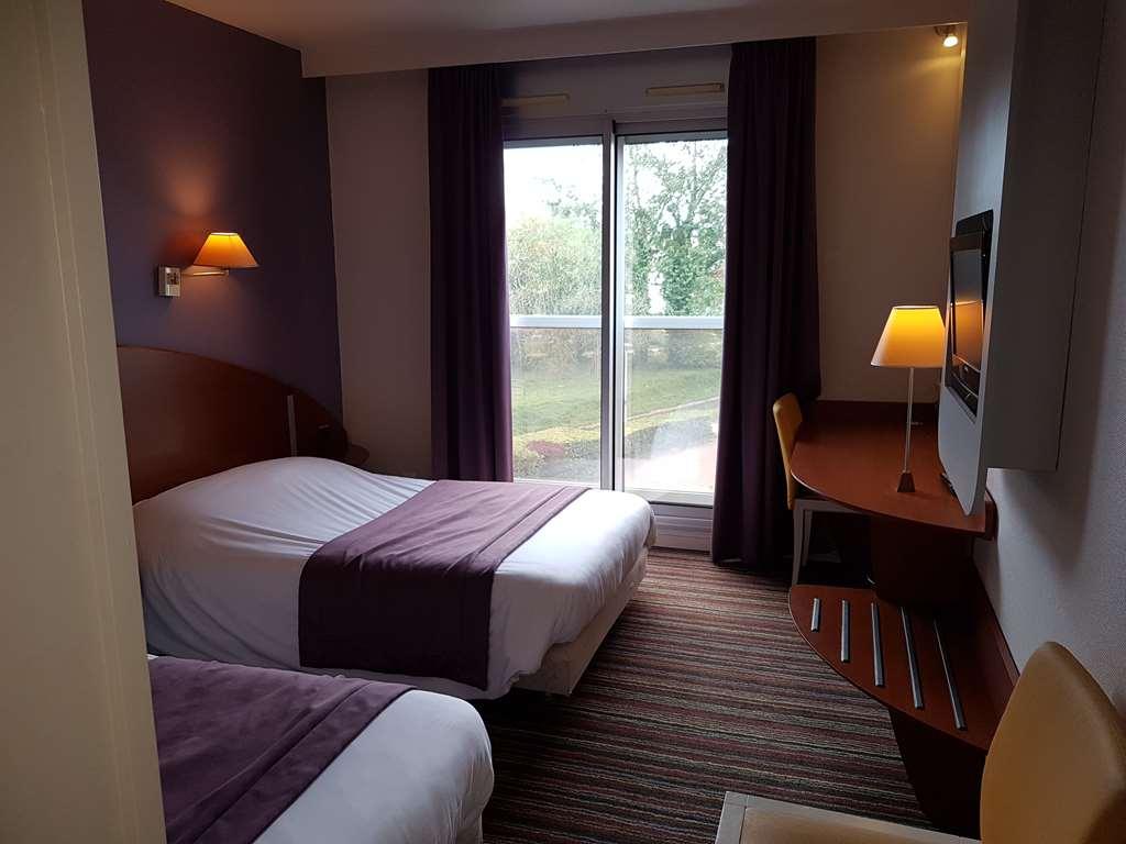 Kyriad Bourg En Bresse Zimmer foto
